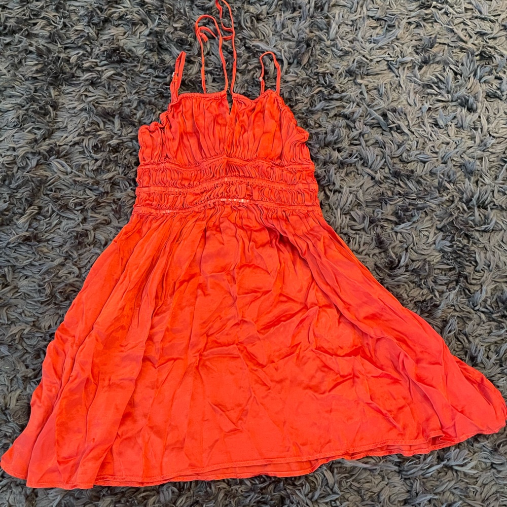 Rays for Days Darya Dress in Cayenne - Picture 5 of 8
